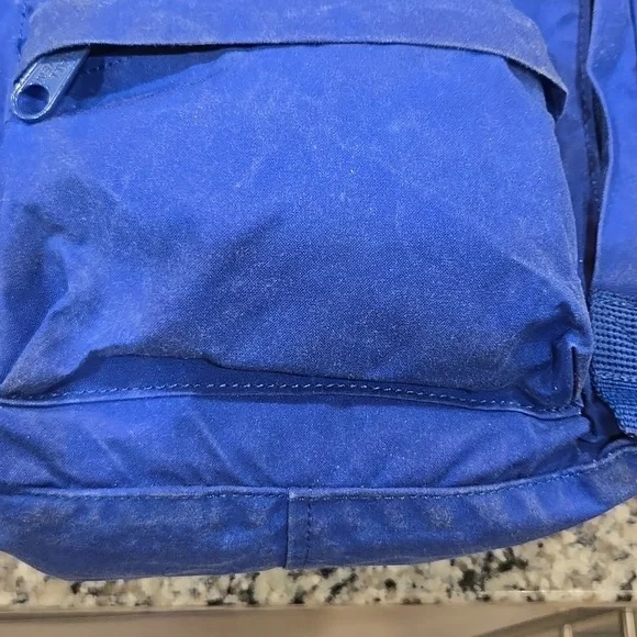 FJALL RAVEN KANKAN MINI BACKPACK IN COBALT BLUE. FLAWED... - Picture 6 of 16